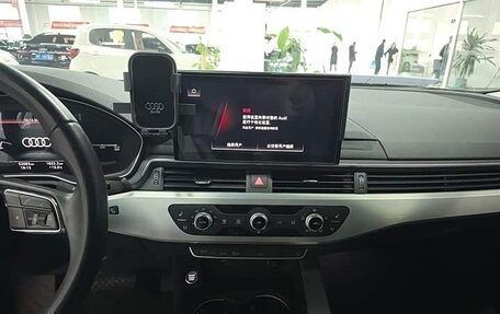 Audi A4, 2022 год, 2 450 202 рублей, 3 фотография