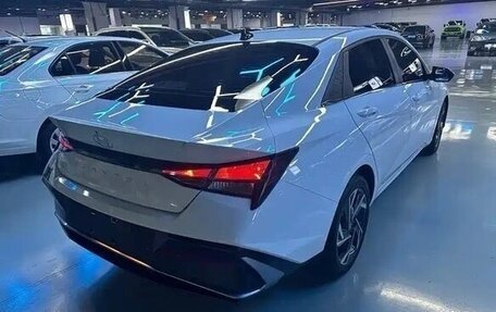 Hyundai Elantra, 2023 год, 1 239 000 рублей, 5 фотография