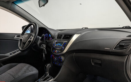 Hyundai Solaris II рестайлинг, 2016 год, 1 225 000 рублей, 13 фотография