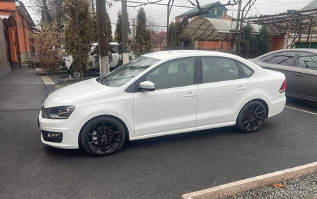 Volkswagen Polo VI (EU Market), 2017 год, 1 175 000 рублей, 4 фотография