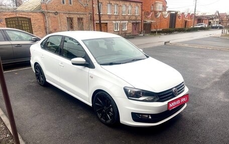 Volkswagen Polo VI (EU Market), 2017 год, 1 175 000 рублей, 3 фотография