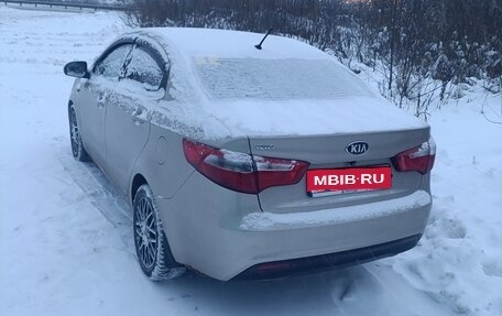 KIA Rio III рестайлинг, 2013 год, 850 000 рублей, 5 фотография