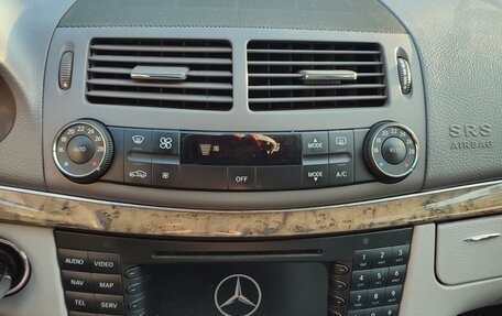 Mercedes-Benz E-Класс, 2007 год, 880 000 рублей, 13 фотография