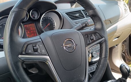 Opel Mokka I, 2013 год, 890 000 рублей, 25 фотография