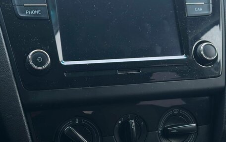 Skoda Rapid I, 2018 год, 1 275 000 рублей, 10 фотография