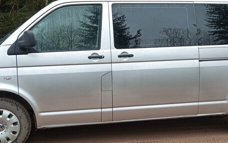 Volkswagen Transporter T5 рестайлинг, 2009 год, 1 200 000 рублей, 3 фотография