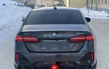 BMW 5 серия, 2023 год, 8 100 000 рублей, 5 фотография