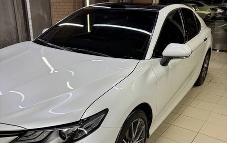 Toyota Camry, 2022 год, 3 800 000 рублей, 1 фотография