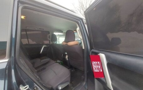 Toyota Land Cruiser Prado 150 рестайлинг 2, 2018 год, 4 150 000 рублей, 9 фотография