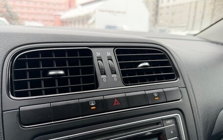 Volkswagen Polo VI (EU Market), 2015 год, 885 000 рублей, 15 фотография