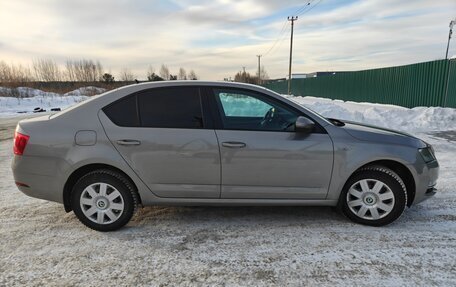 Skoda Octavia, 2018 год, 2 100 000 рублей, 4 фотография