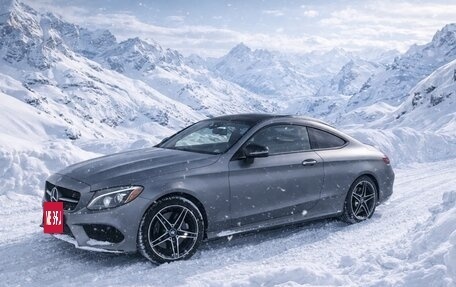 Mercedes-Benz C-Класс, 2018 год, 1 980 000 рублей, 2 фотография