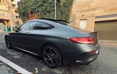 Mercedes-Benz C-Класс, 2018 год, 1 980 000 рублей, 16 фотография