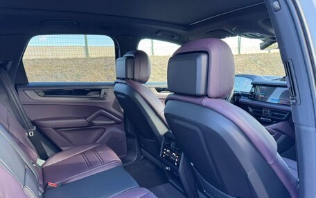 Porsche Cayenne III, 2025 год, 18 600 000 рублей, 18 фотография