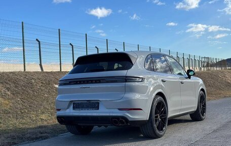 Porsche Cayenne III, 2025 год, 18 600 000 рублей, 22 фотография