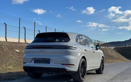 Porsche Cayenne III, 2025 год, 18 600 000 рублей, 34 фотография