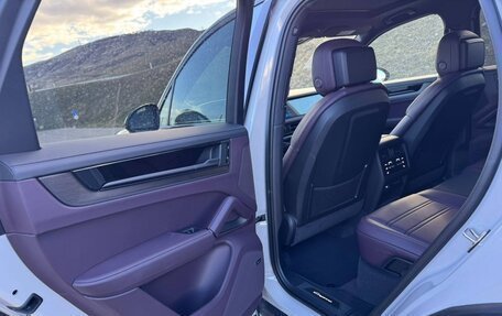 Porsche Cayenne III, 2025 год, 18 600 000 рублей, 30 фотография