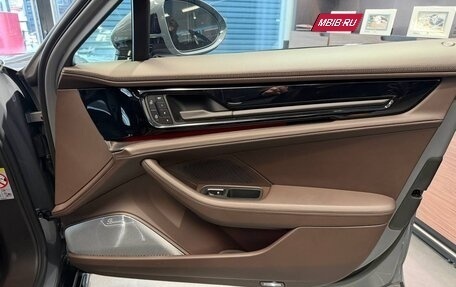 Porsche Panamera, 2025 год, 28 350 000 рублей, 18 фотография