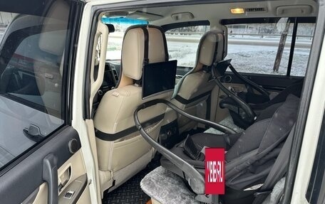 Mitsubishi Pajero IV, 2020 год, 4 200 000 рублей, 10 фотография