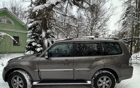 Mitsubishi Pajero IV, 2014 год, 2 900 000 рублей, 27 фотография