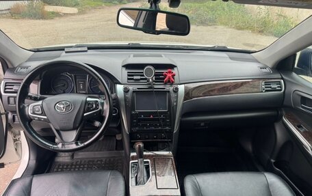 Toyota Camry, 2016 год, 2 030 000 рублей, 9 фотография