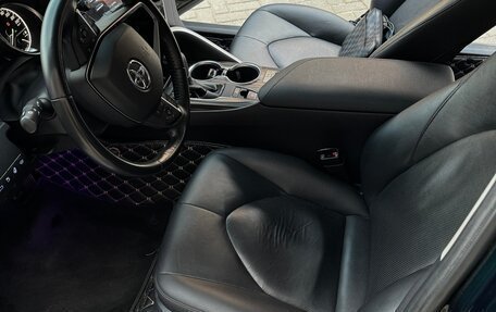 Toyota Camry, 2018 год, 3 999 900 рублей, 12 фотография