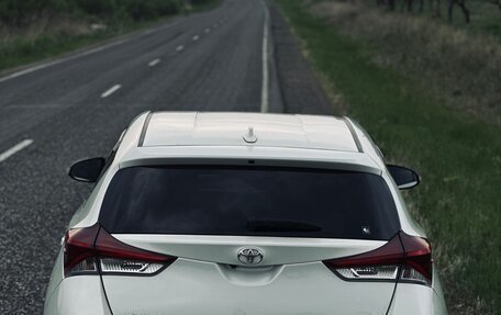 Toyota Auris II, 2016 год, 1 350 000 рублей, 6 фотография