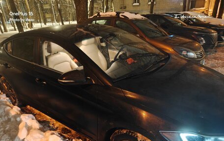 Hyundai Elantra VI рестайлинг, 2016 год, 1 300 000 рублей, 5 фотография