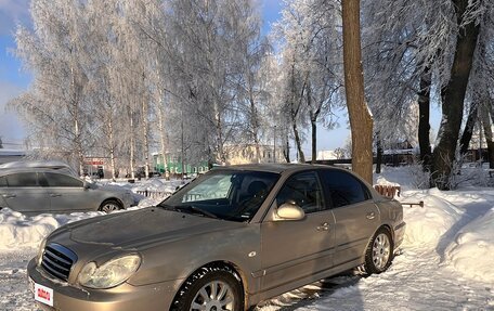 Hyundai Sonata IV рестайлинг, 2005 год, 310 000 рублей, 2 фотография