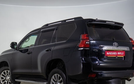 Toyota Land Cruiser Prado 150 рестайлинг 2, 2018 год, 4 199 000 рублей, 7 фотография