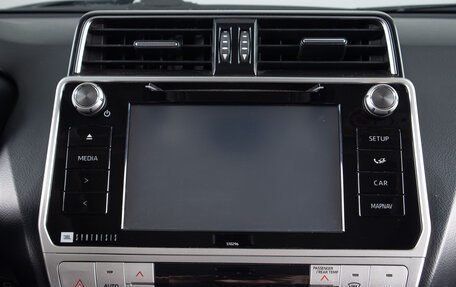 Toyota Land Cruiser Prado 150 рестайлинг 2, 2018 год, 4 199 000 рублей, 14 фотография