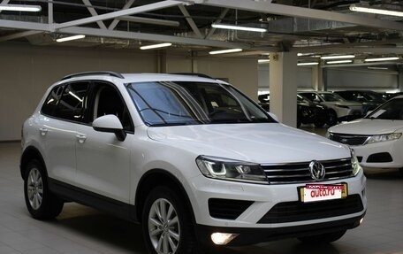 Volkswagen Touareg III, 2016 год, 3 180 000 рублей, 1 фотография