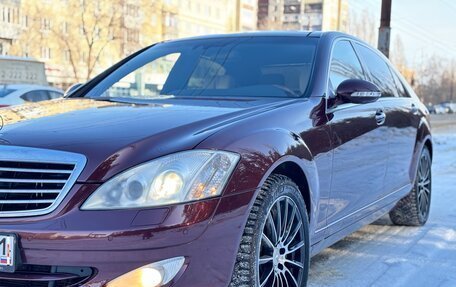 Mercedes-Benz S-Класс, 2007 год, 1 фотография