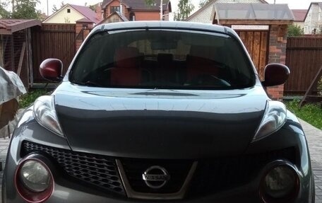 Nissan Juke II, 2014 год, 1 066 000 рублей, 2 фотография