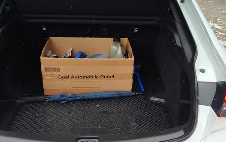 Opel Insignia II рестайлинг, 2019 год, 1 900 000 рублей, 10 фотография