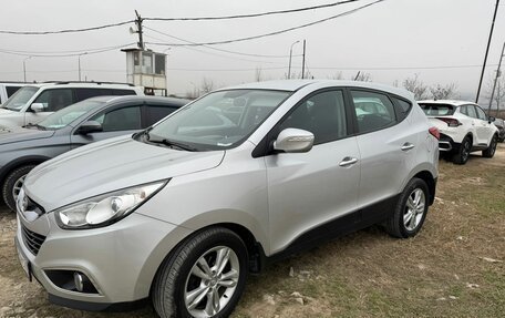 Hyundai ix35 I рестайлинг, 2013 год, 1 270 000 рублей, 2 фотография