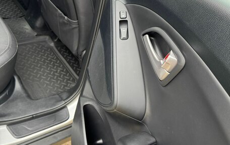 Hyundai ix35 I рестайлинг, 2013 год, 1 270 000 рублей, 9 фотография