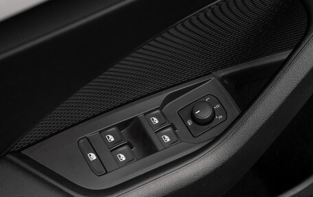 Skoda Octavia IV, 2021 год, 2 490 000 рублей, 21 фотография