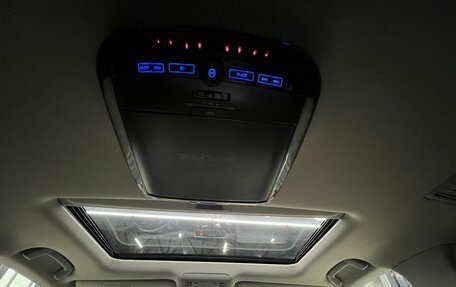 Toyota Land Cruiser 200, 2008 год, 2 850 000 рублей, 25 фотография