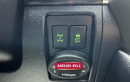 Toyota Land Cruiser 200, 2008 год, 2 850 000 рублей, 26 фотография