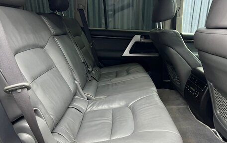 Toyota Land Cruiser 200, 2008 год, 2 850 000 рублей, 38 фотография