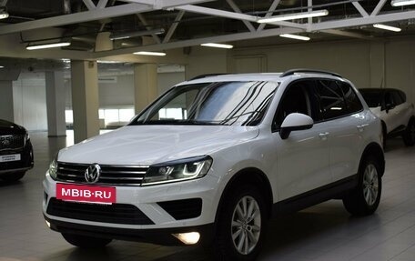 Volkswagen Touareg III, 2016 год, 3 180 000 рублей, 3 фотография