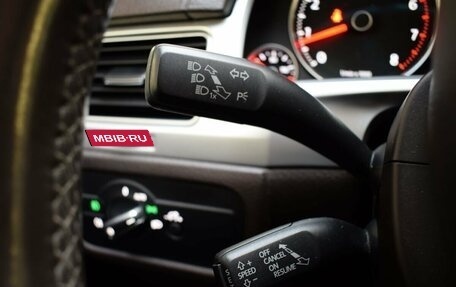 Volkswagen Touareg III, 2016 год, 3 180 000 рублей, 12 фотография