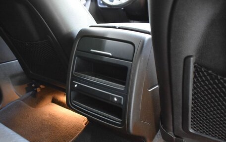 Volkswagen Touareg III, 2016 год, 3 180 000 рублей, 24 фотография