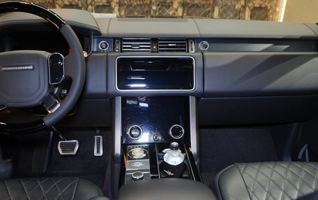 Land Rover Range Rover IV рестайлинг, 2018 год, 12 500 000 рублей, 19 фотография