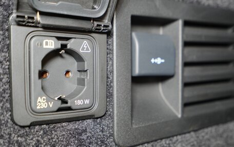 Land Rover Range Rover IV рестайлинг, 2018 год, 12 500 000 рублей, 34 фотография