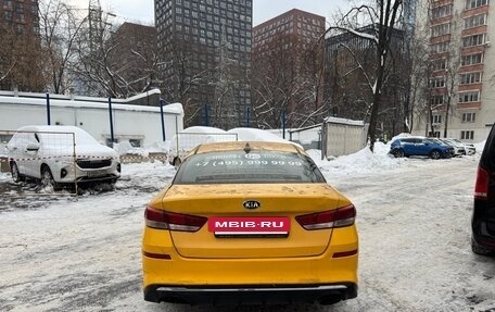 KIA Optima IV, 2019 год, 900 000 рублей, 3 фотография