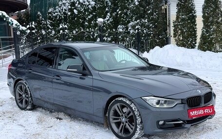 BMW 3 серия, 2011 год, 1 390 000 рублей, 6 фотография