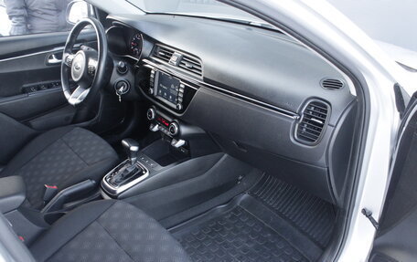 KIA Rio IV, 2019 год, 1 745 000 рублей, 6 фотография