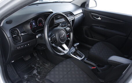 KIA Rio IV, 2019 год, 1 745 000 рублей, 5 фотография